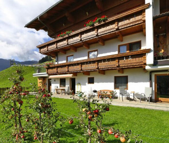 Apartments Home, Hippach Im Zillertal-Wohnung