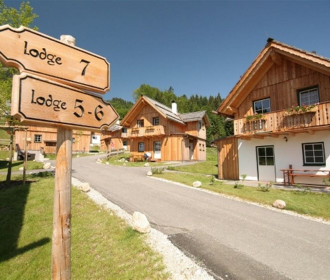 Lodge De Luxe