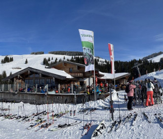 Große Skihütte Aualm Söll