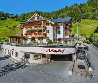 Apartments Alpin Almhof,