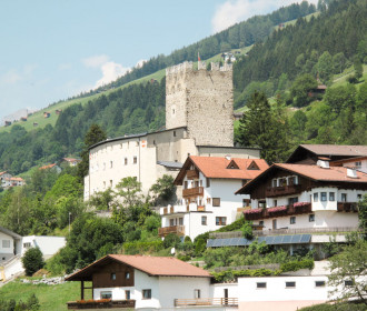 Burg Biedenegg Mit Schlosscafé